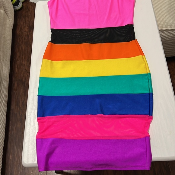 Akira Large Rainbow Color block Dress - Picture 2 of 5